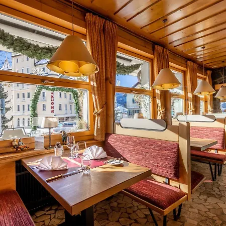Kreuz&post**** Hotel 4*