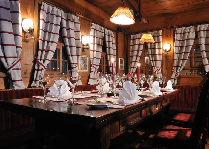 Hotell Kreuz & Post 4*