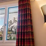 Kreuz & Post Otel Grindelwald