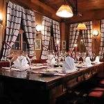 Otel Kreuz & Post 4*