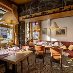 Kreuz & Post Otel Grindelwald