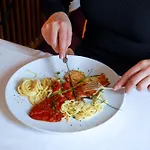 Kreuz & Post Otel 4*